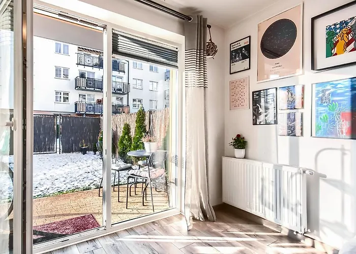 Urocze Mieszkanie Z Ogrodkiem I Bezplatny Parking * Vratislav